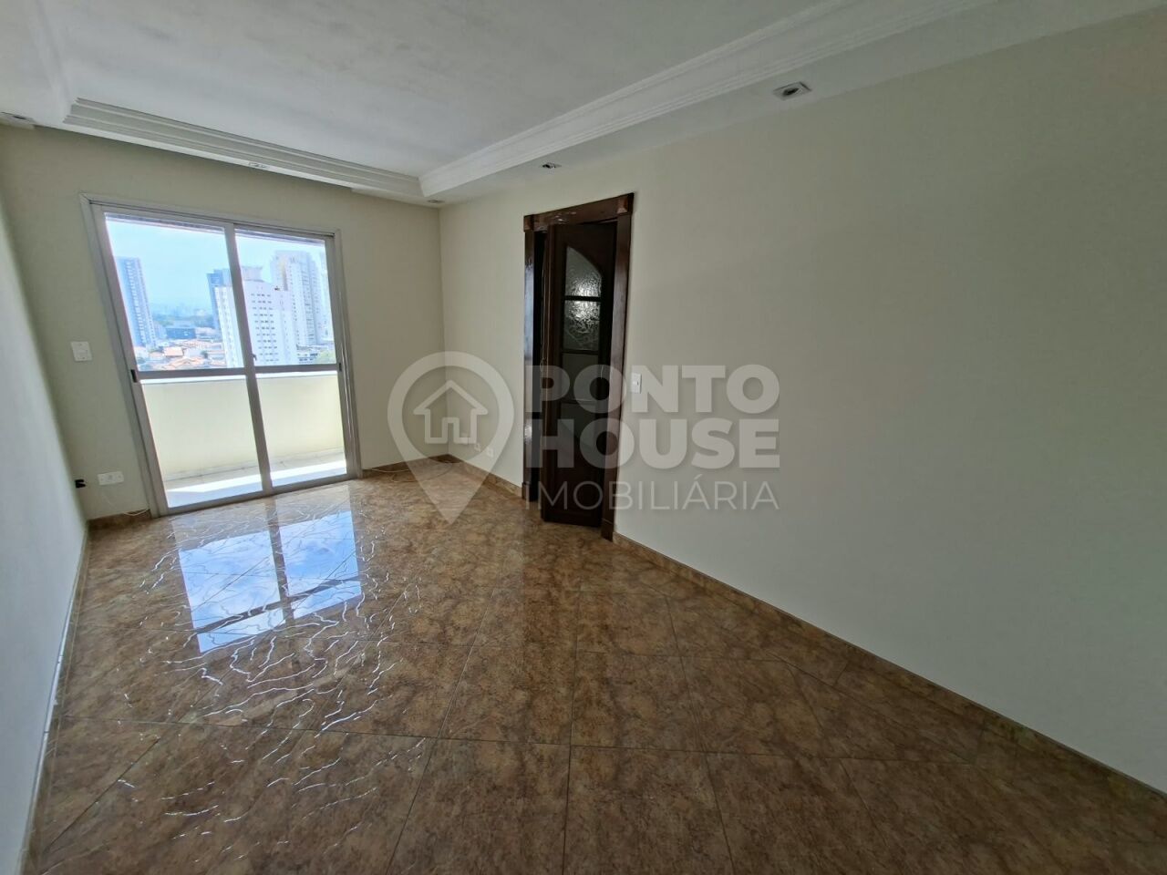 Venda de Apartamento com 2 dormitórios no Bairro Vila Gumercindo