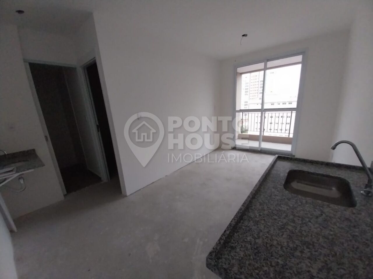 Apartamento de 1 dormitório com sacada à venda na Saúde  30 m² Blend Saúde