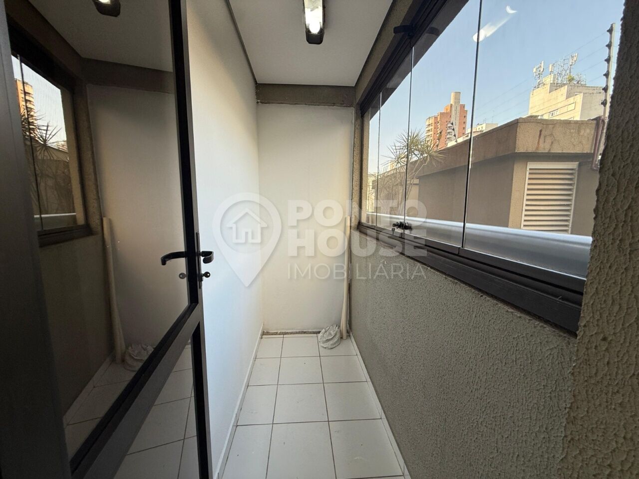 Sala Comercial na Vila Clementino, 60m², venda e locação