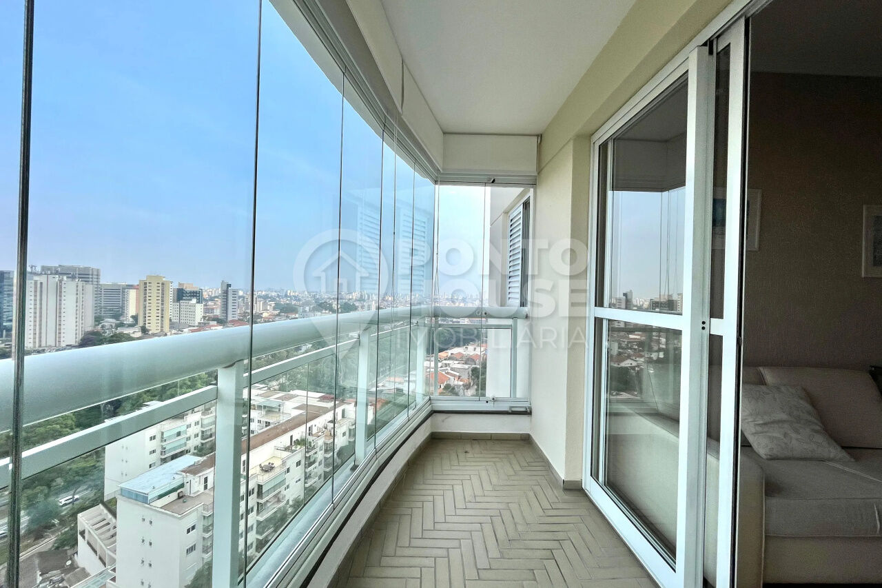 Apartamento semi mobliado  a venda de 42 m2 com vista panorâmica em Saõ Judas