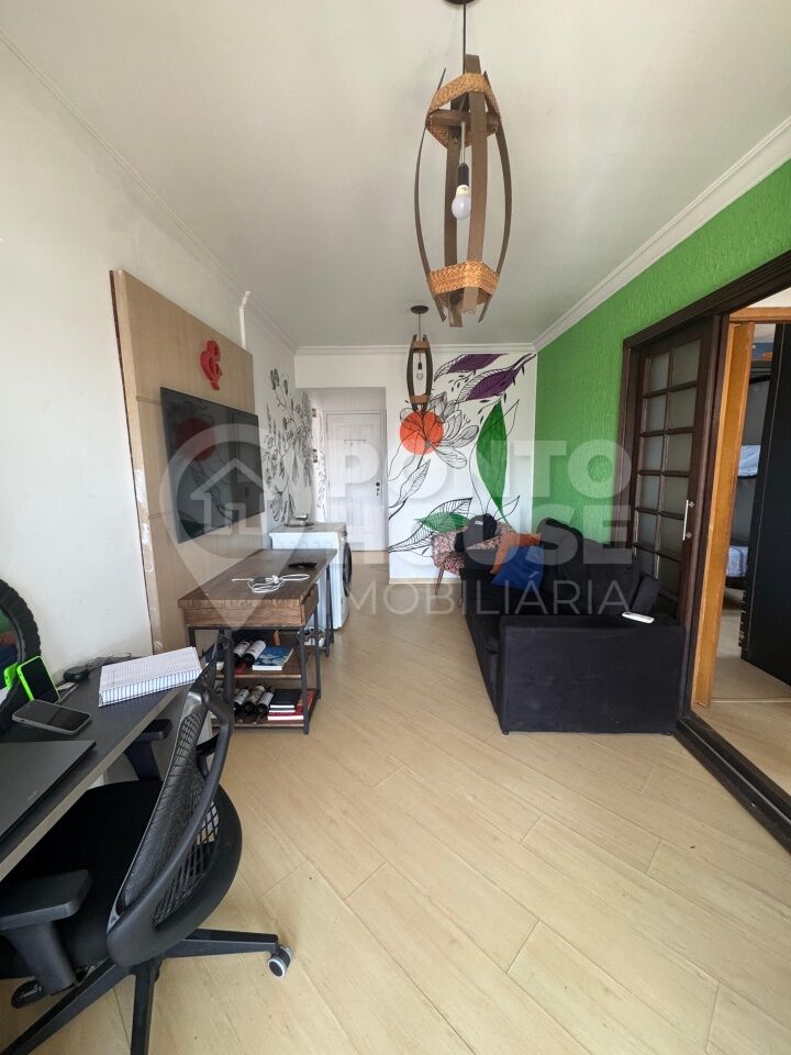 Apartamento com 2 dormitórios e 1 vaga de garagem à venda na Vila Santo Estéfano