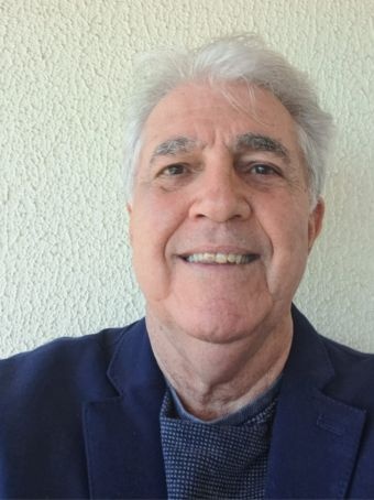 CARLOS ANDRADE