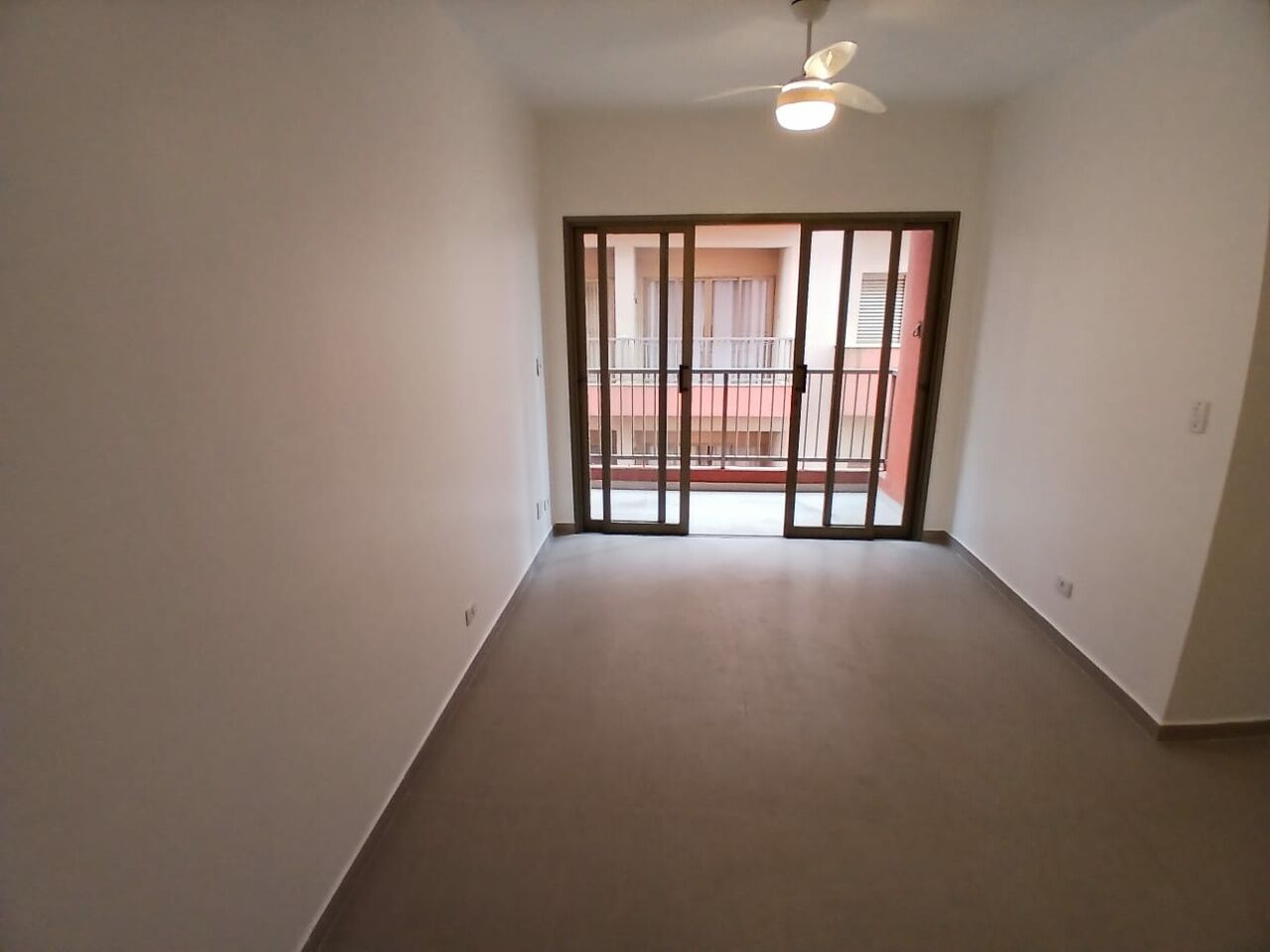 Apartamento para Venda - Jardim Las Palmas