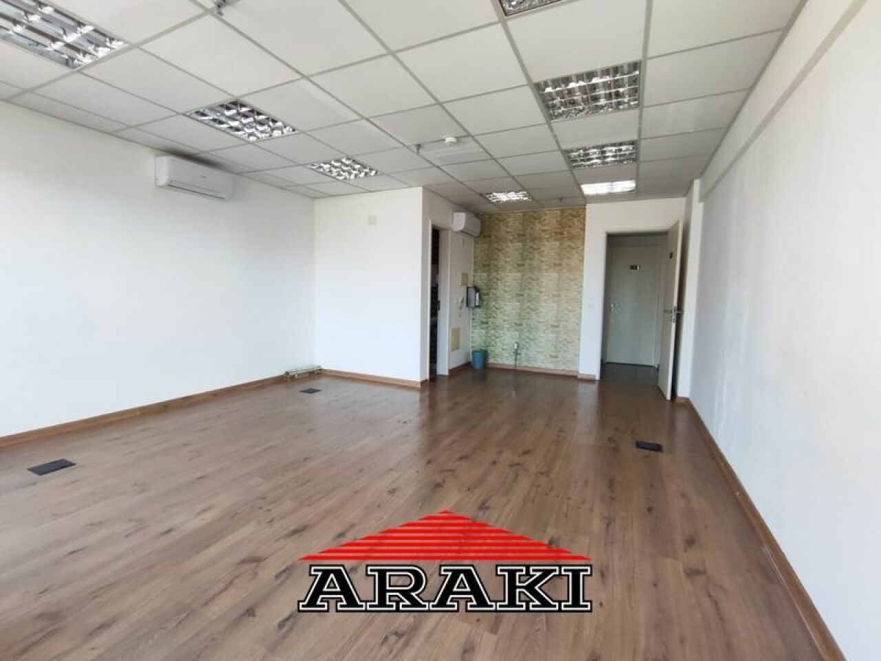 Sala para Venda - Vila da Saúde