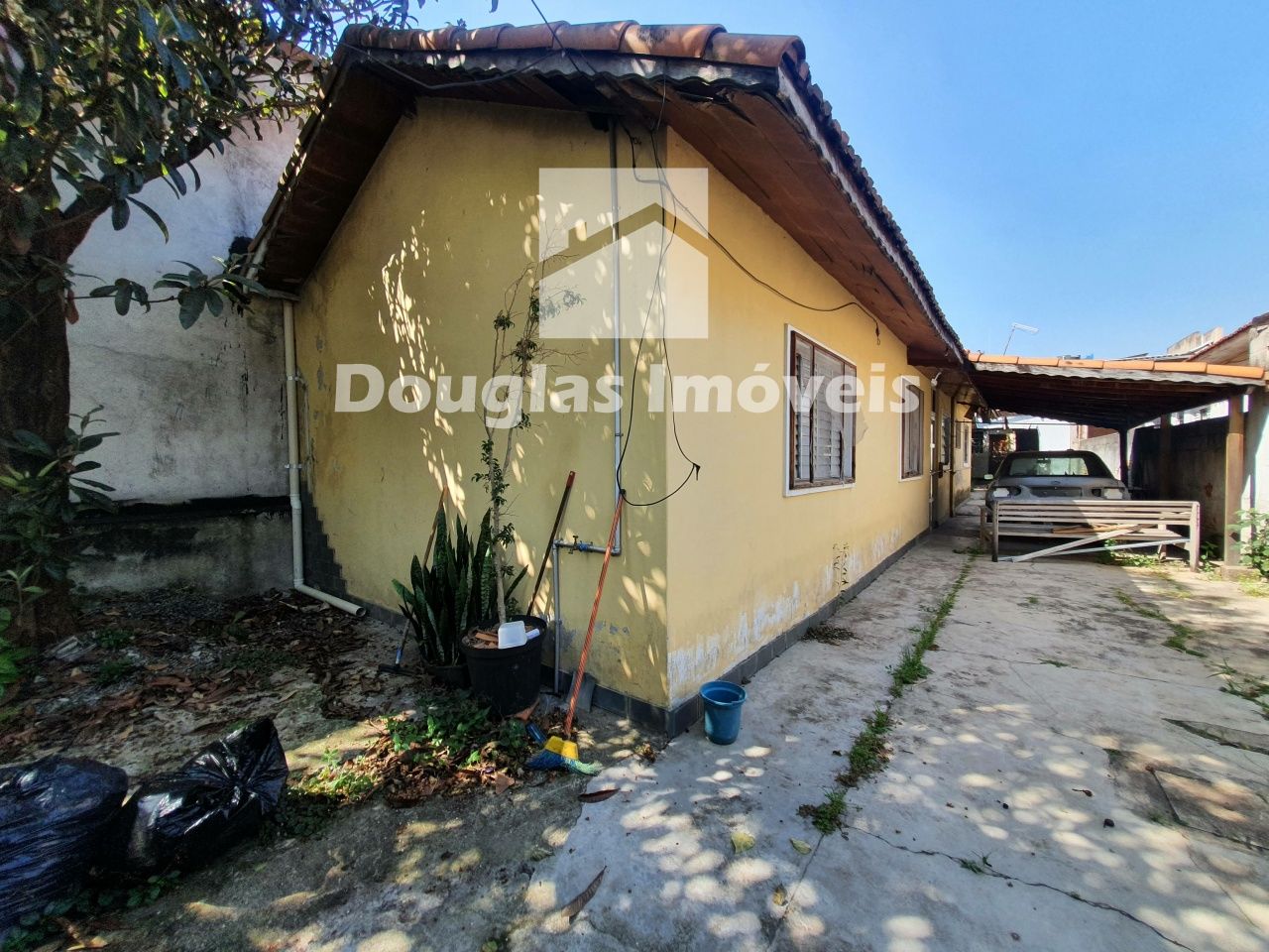 Casa Térrea para Venda - São João Clímaco