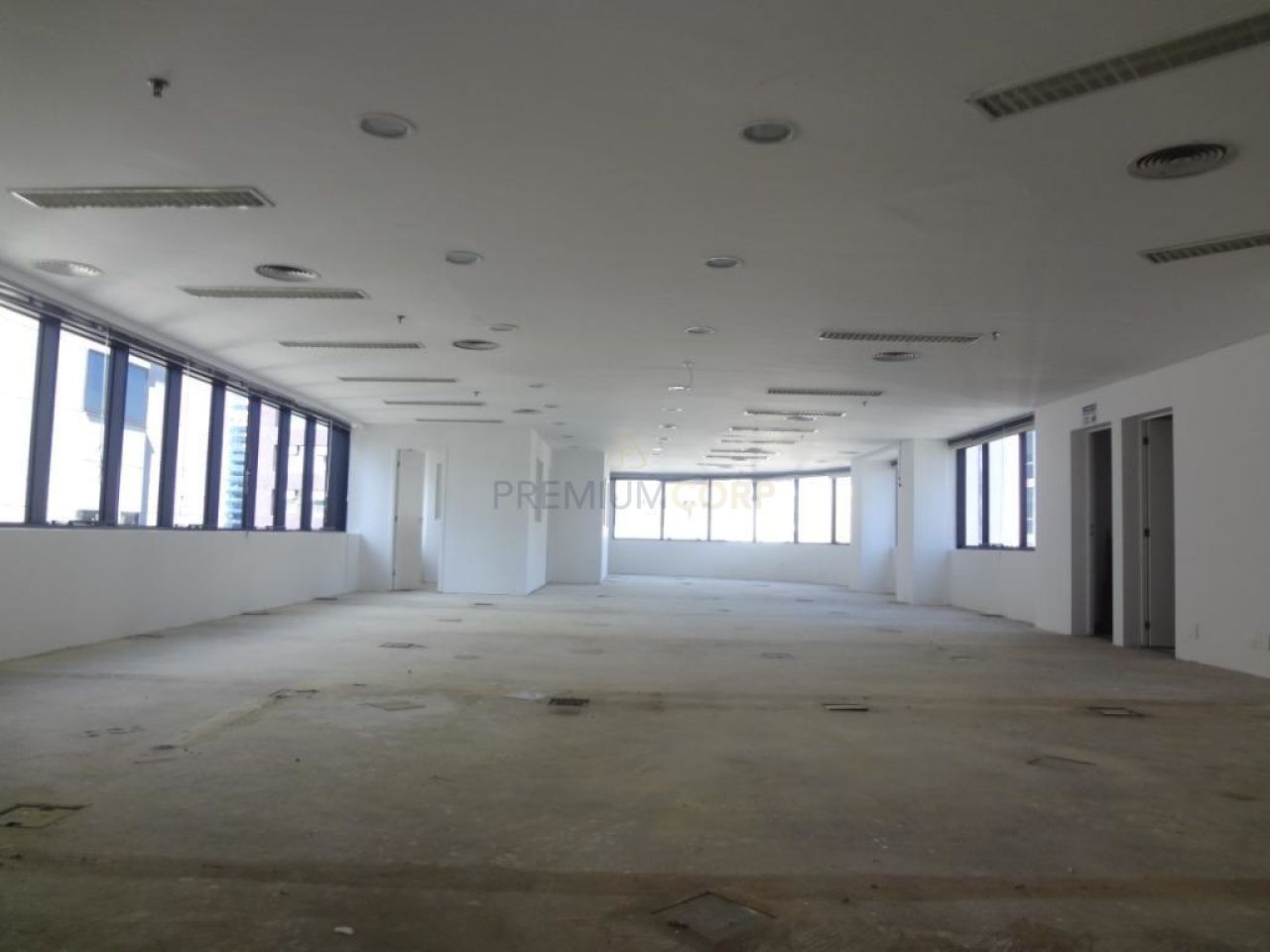 Conjunto Comercial para Locação - Cidade Monções