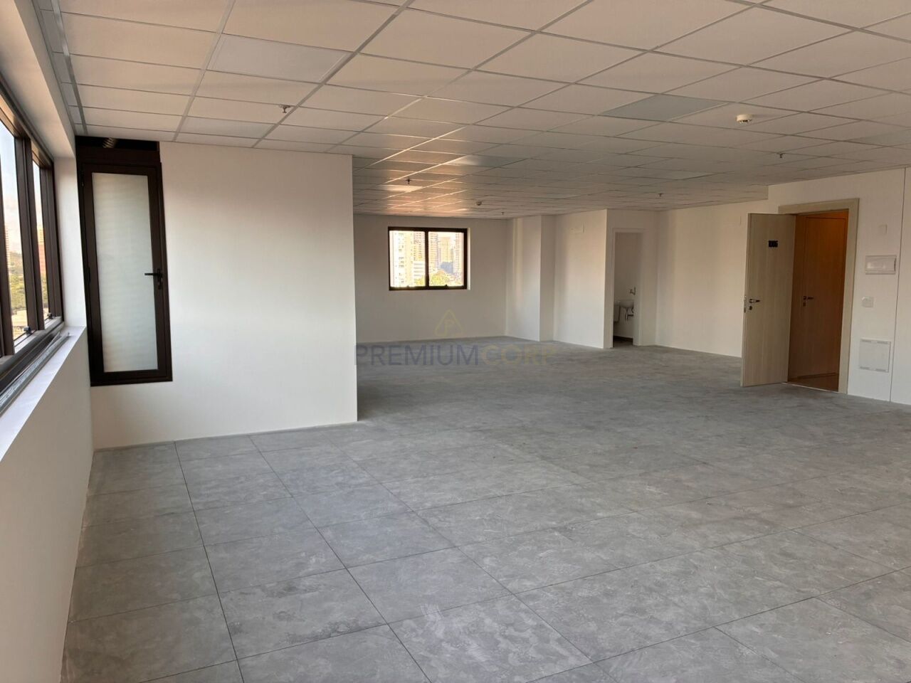 Conjunto Comercial para Locação - Chácara Santo Antônio