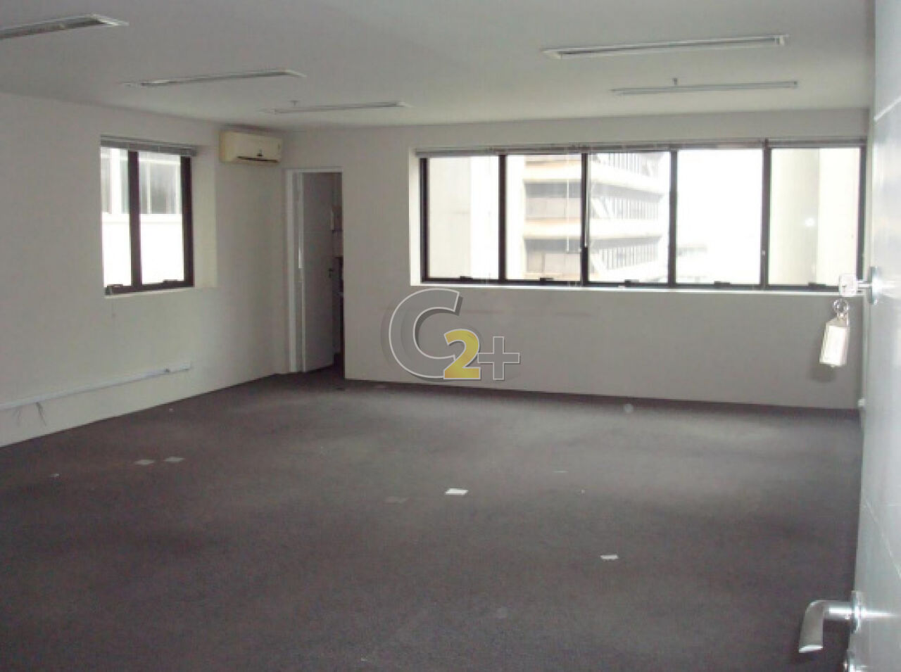 Conj. Comercial