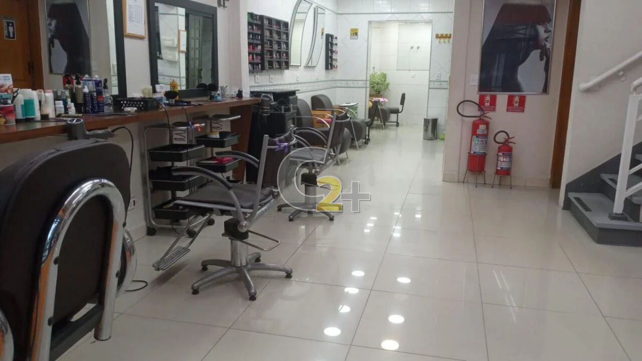 Sobrado Comercial