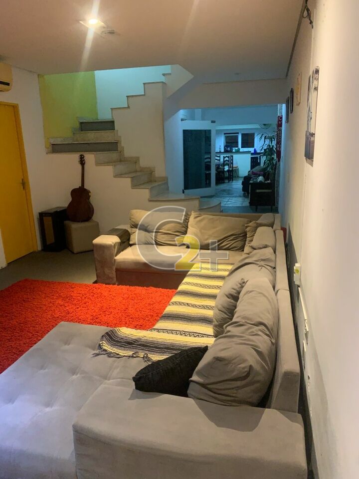Sobrado Comercial