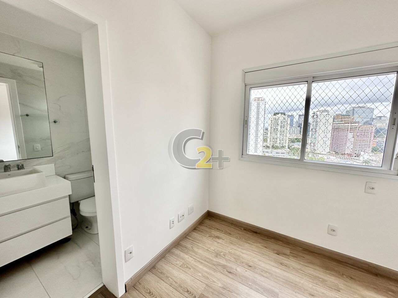 Foto 25 - CC40122