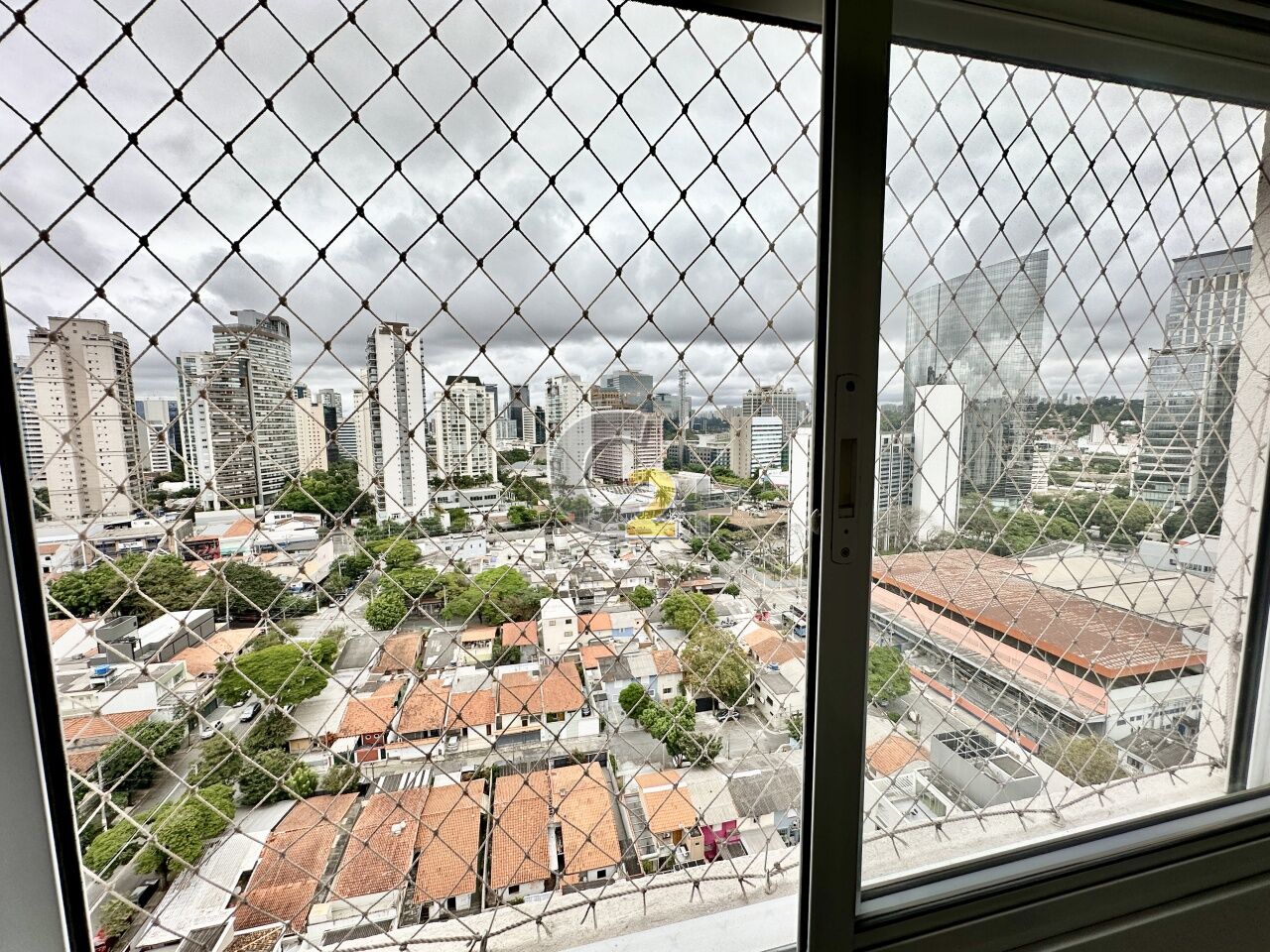 Foto 34 - CC40122