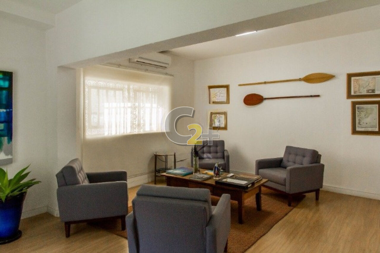 Sobrado Comercial