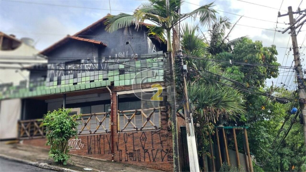 Sobrado Comercial