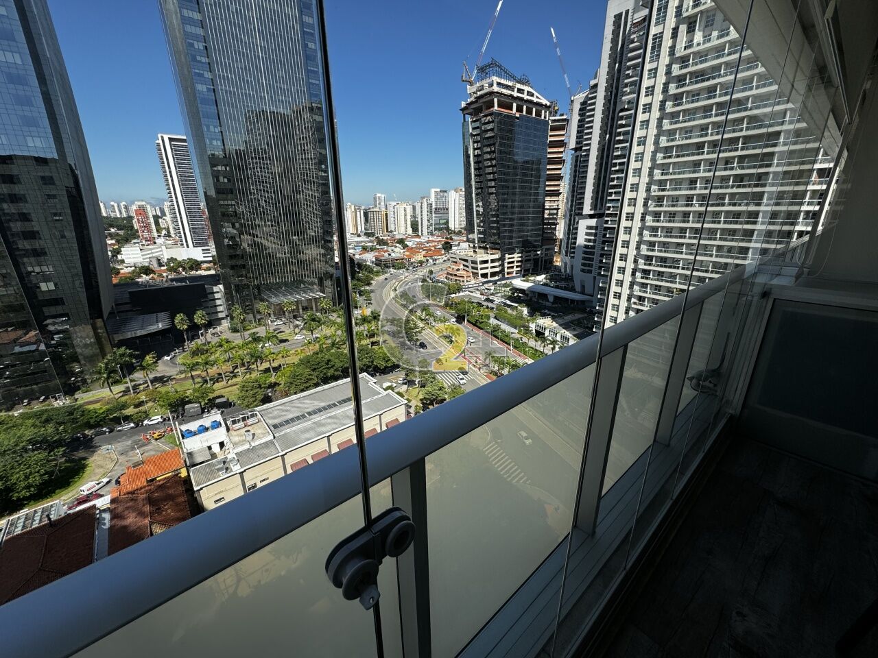 Foto 3 - CC49021