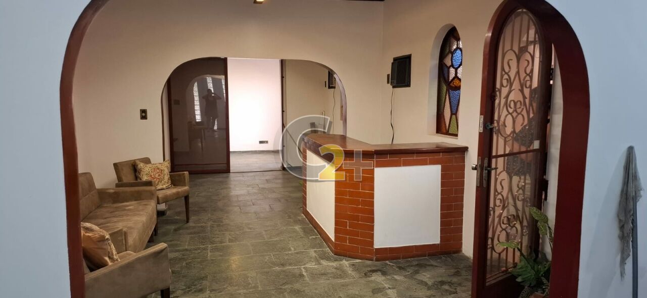 Sobrado Comercial