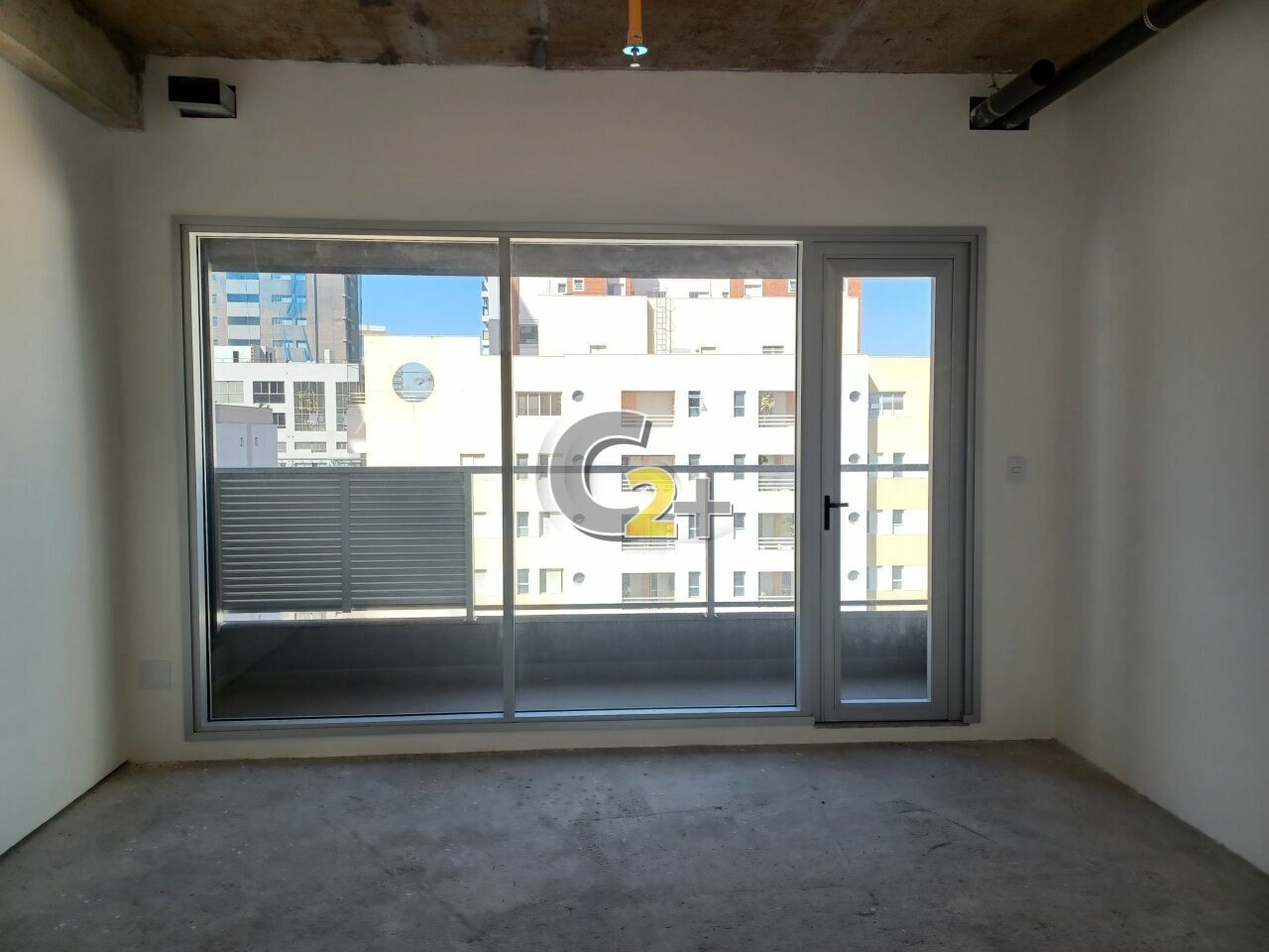 Conj. Comercial