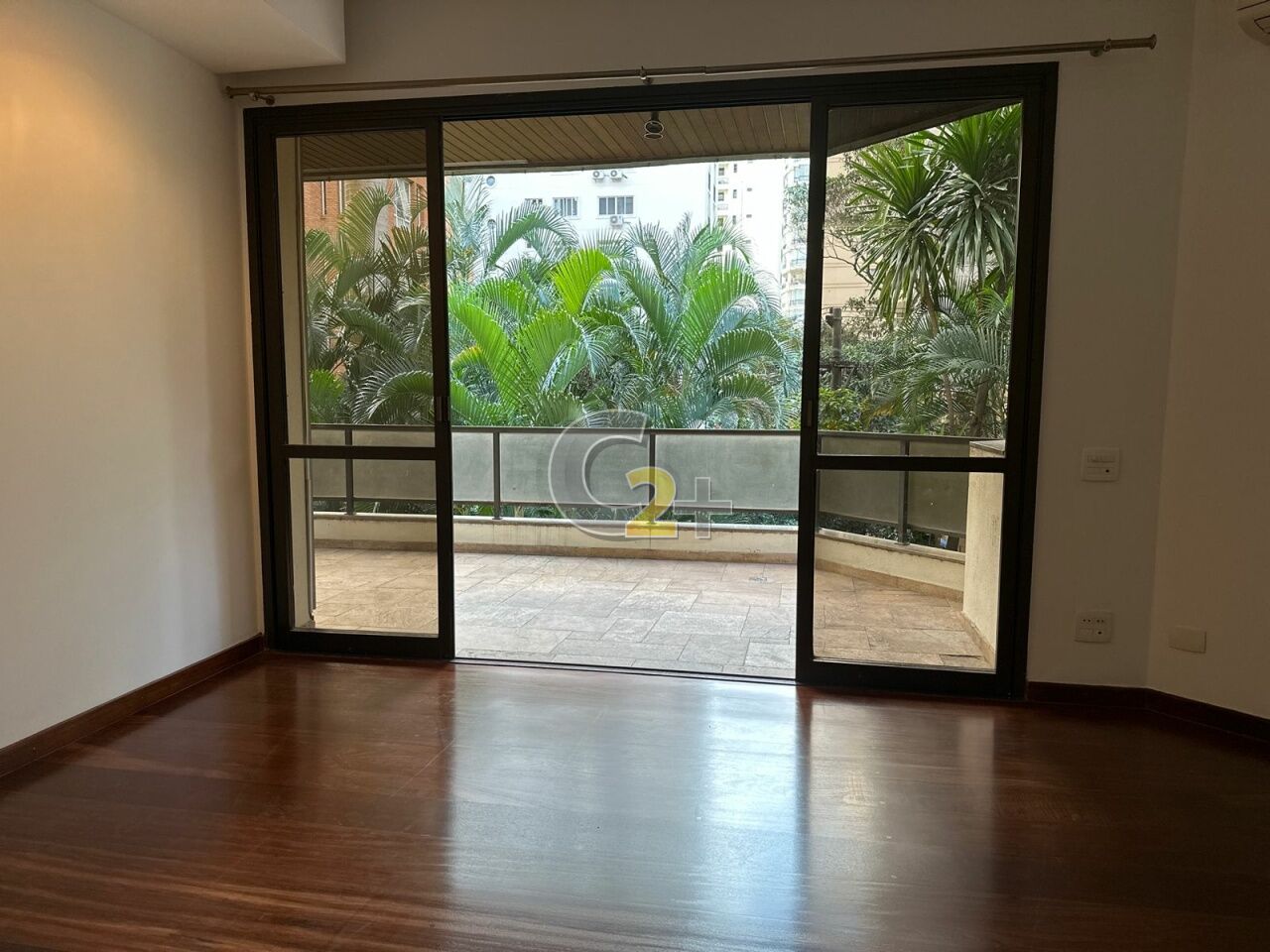 Foto 2 - CC55329