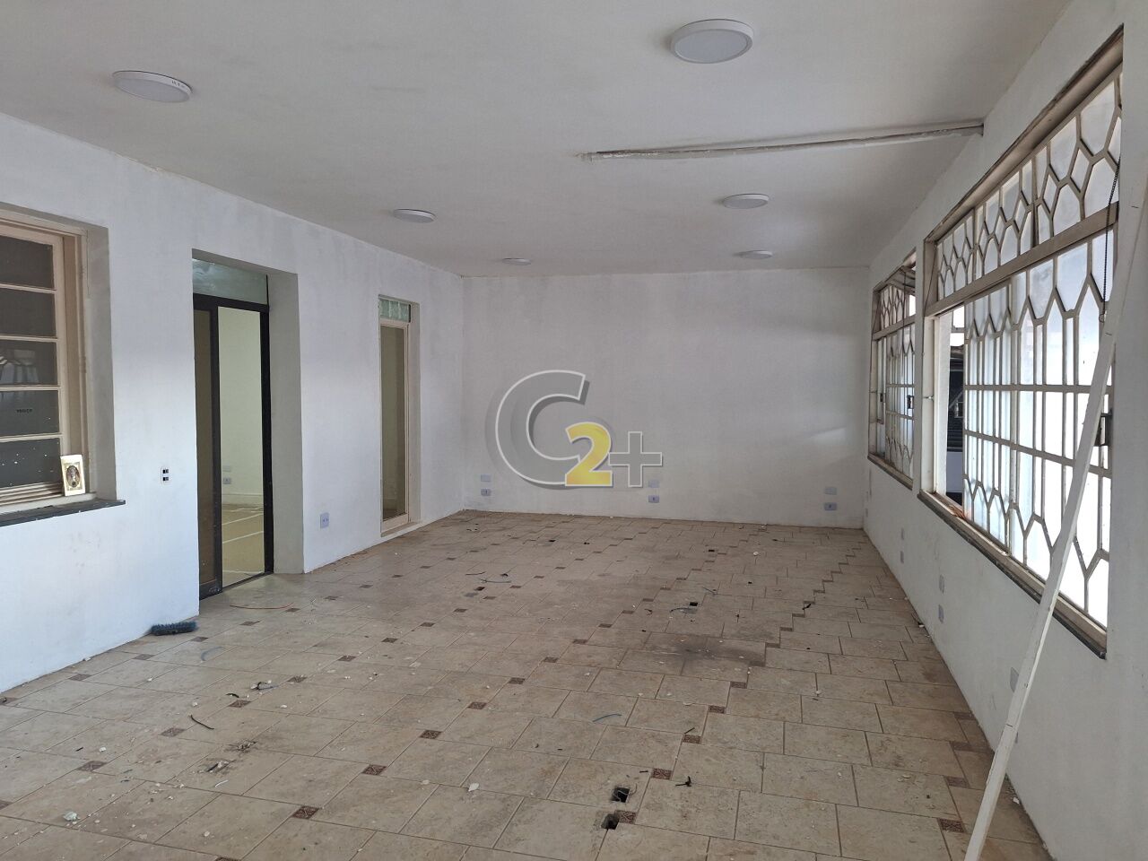 Sobrado Comercial