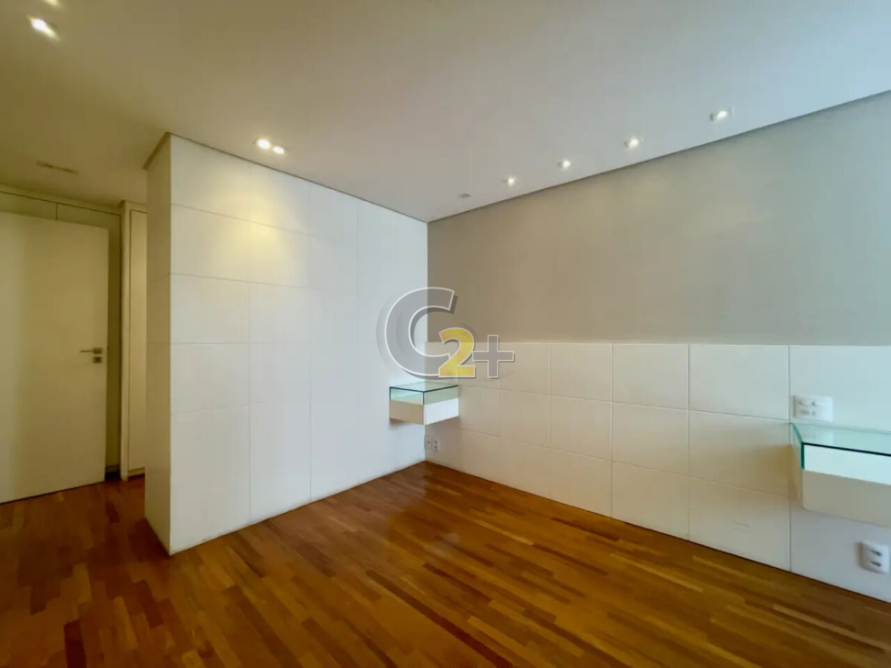 Foto 45 - CC60607