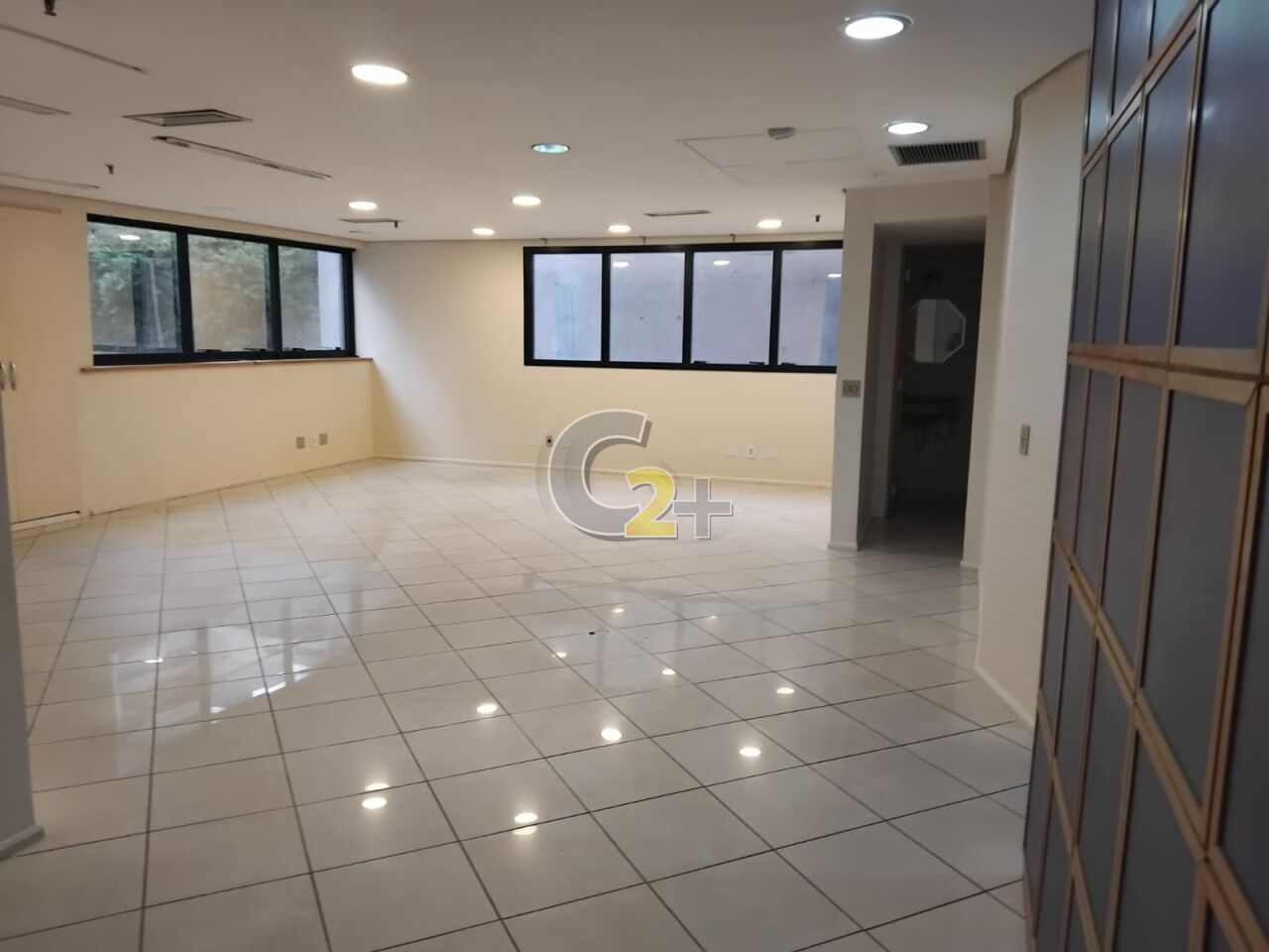 Conj. Comercial