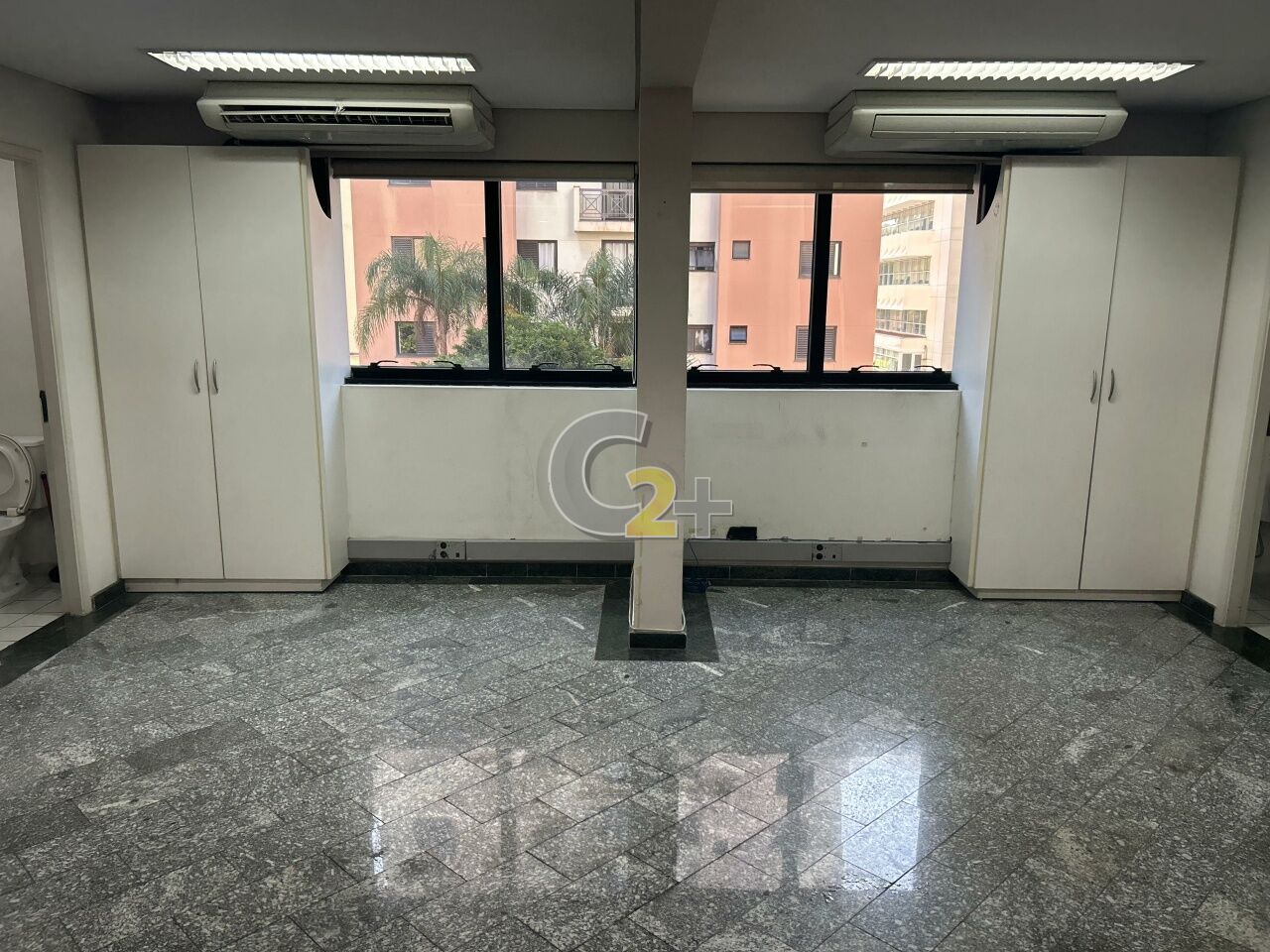 Conj. Comercial