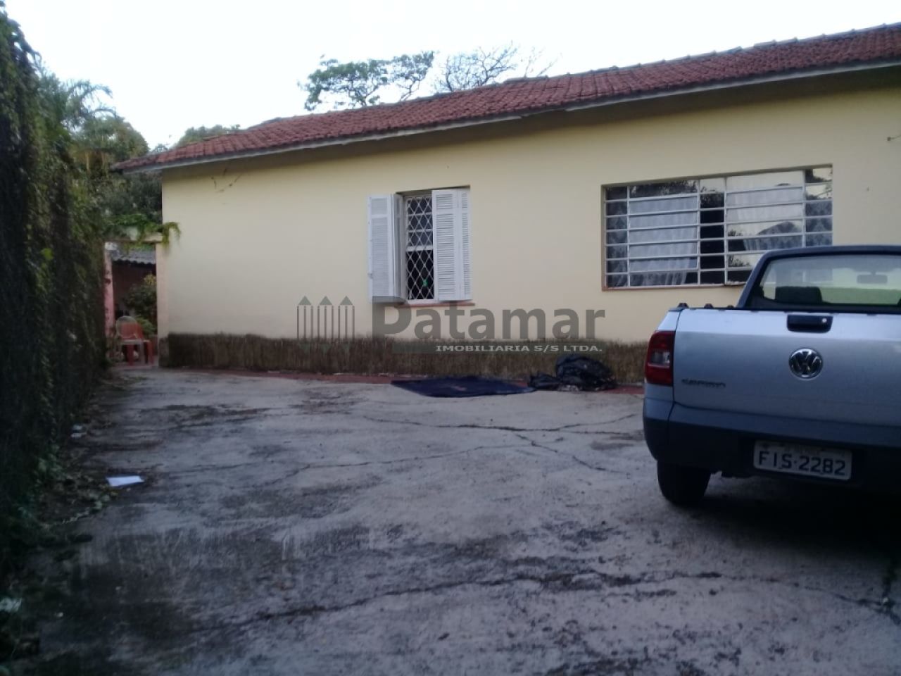 Casa Térrea para Venda - Caxingui