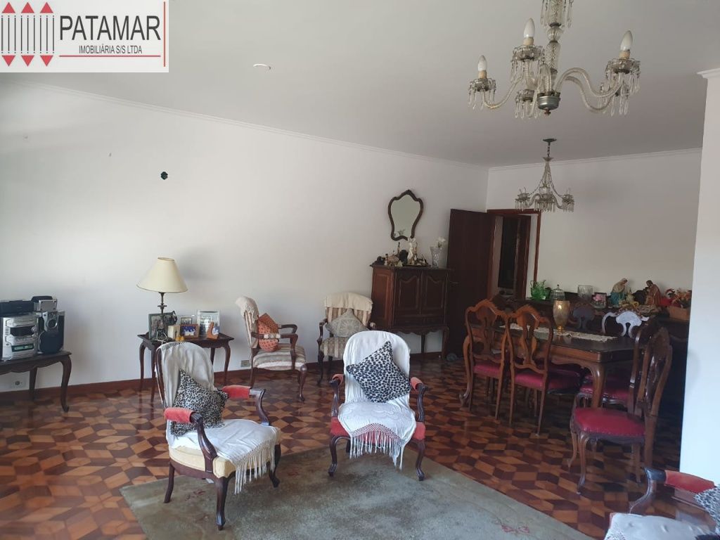 Casa Térrea para Venda - Caxingui