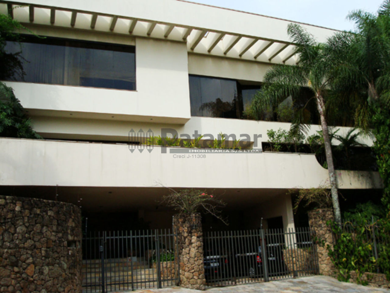 Sobrado para Venda - Jardim Leonor