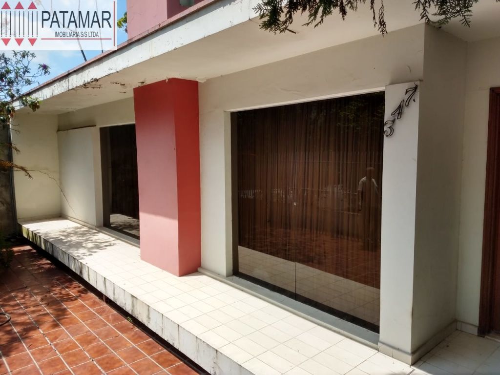 Sobrado para Venda - Instituto de Previdência