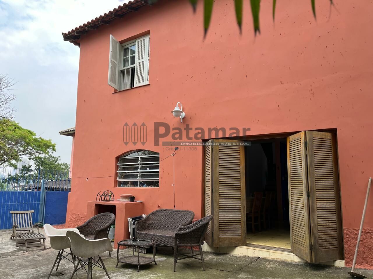 Sobrado para Venda - Instituto de Previdência
