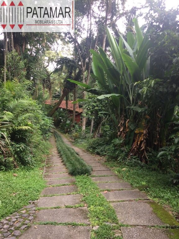 Casa Térrea para Venda - Condomínio Iolanda