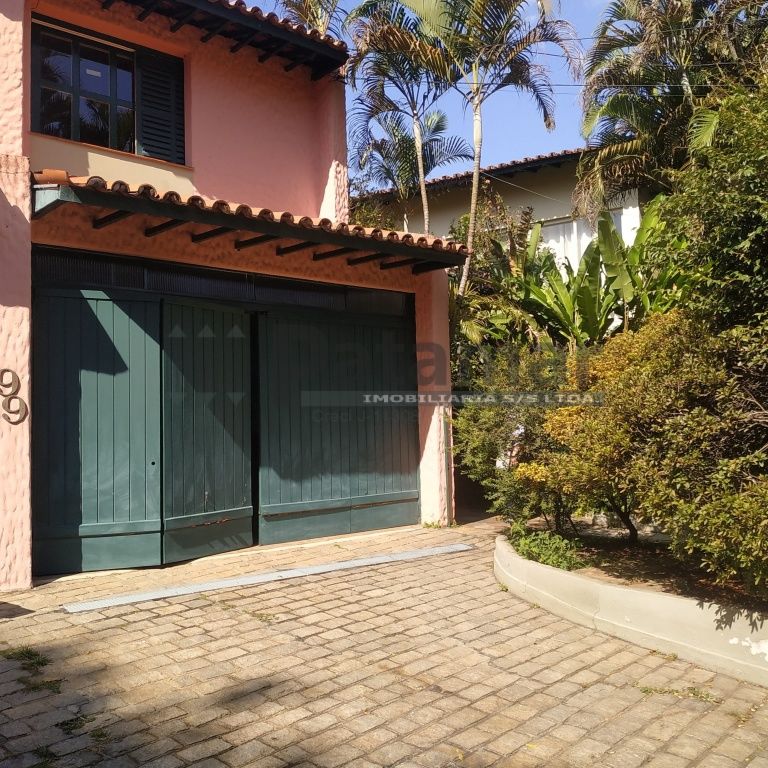 Sobrado para Venda - Instituto de Previdência