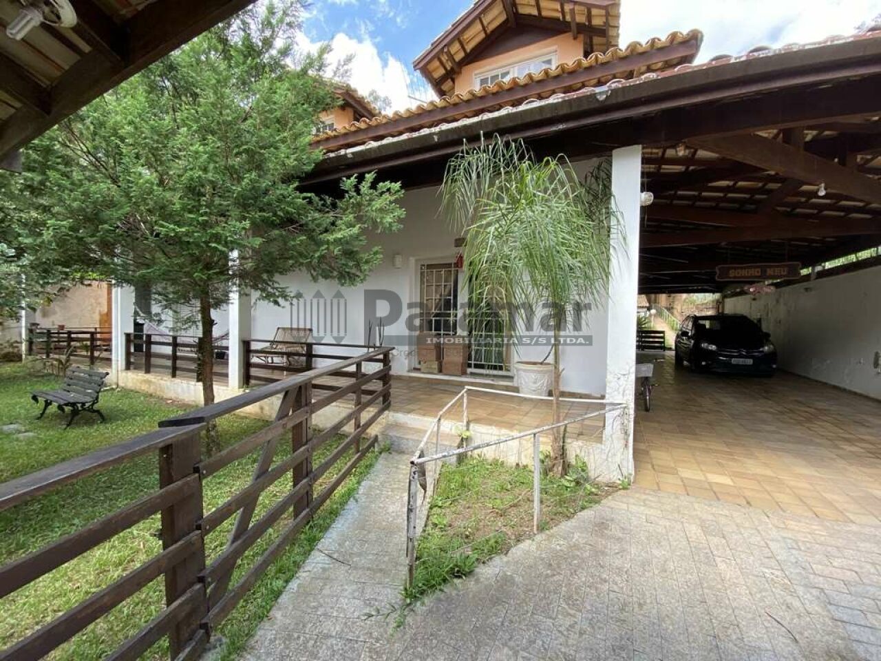 Casa em Condomínio para Venda - Granja Viana