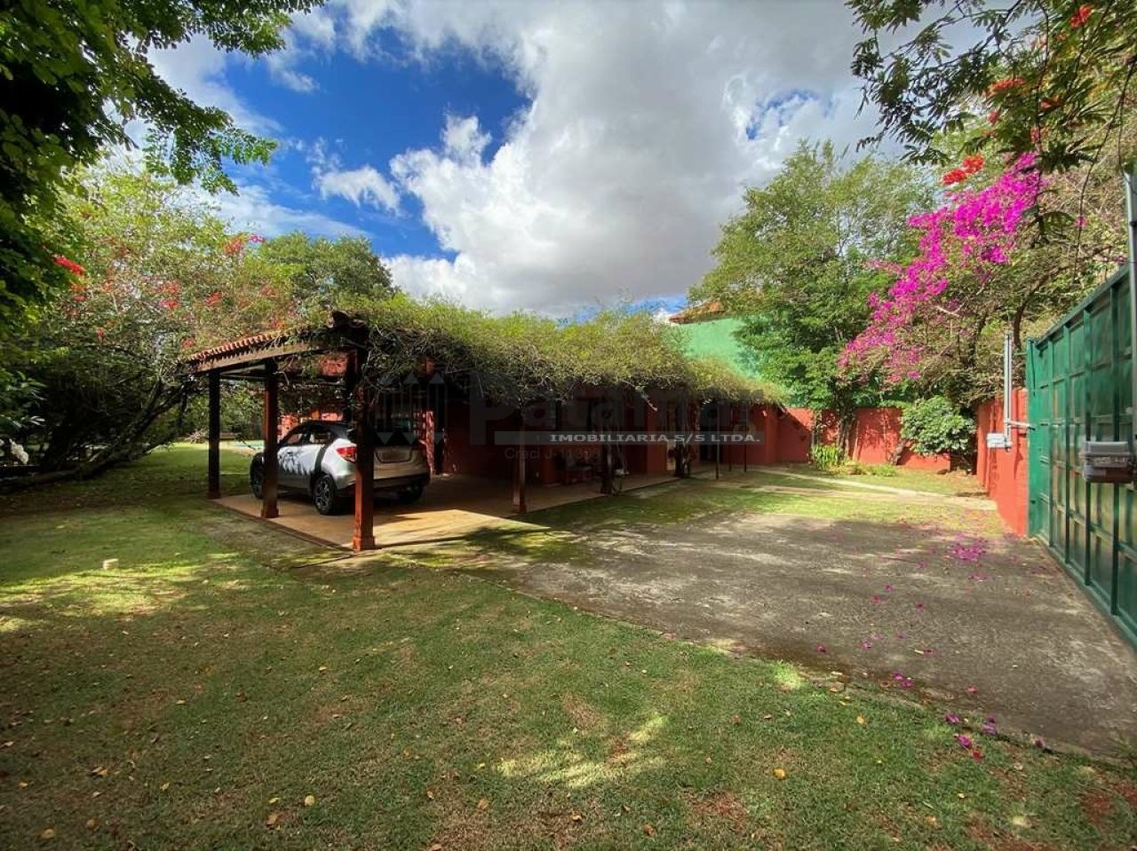 Casa em Condomínio para Venda - Granja Viana