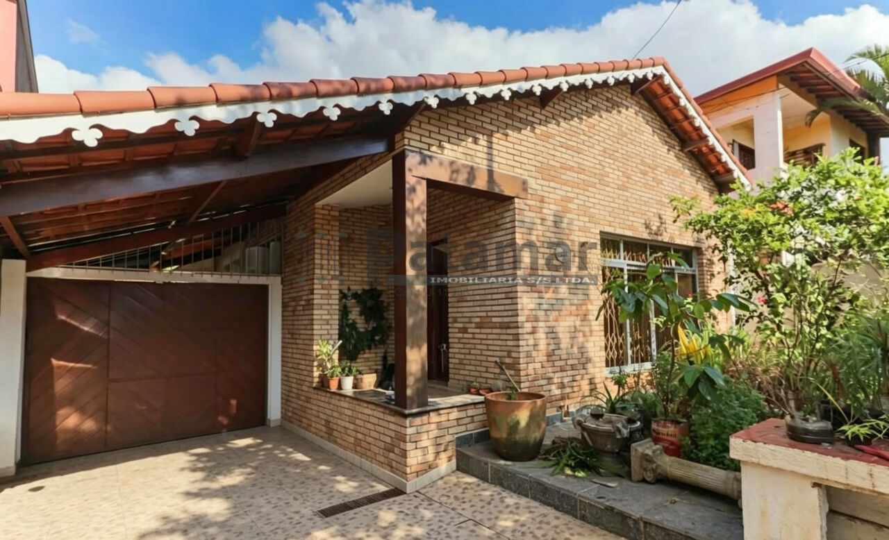 Casa Térrea para Venda - Caxingui