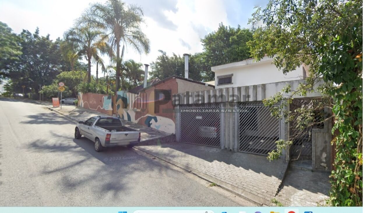 Sobrado para Venda - Instituto de Previdência