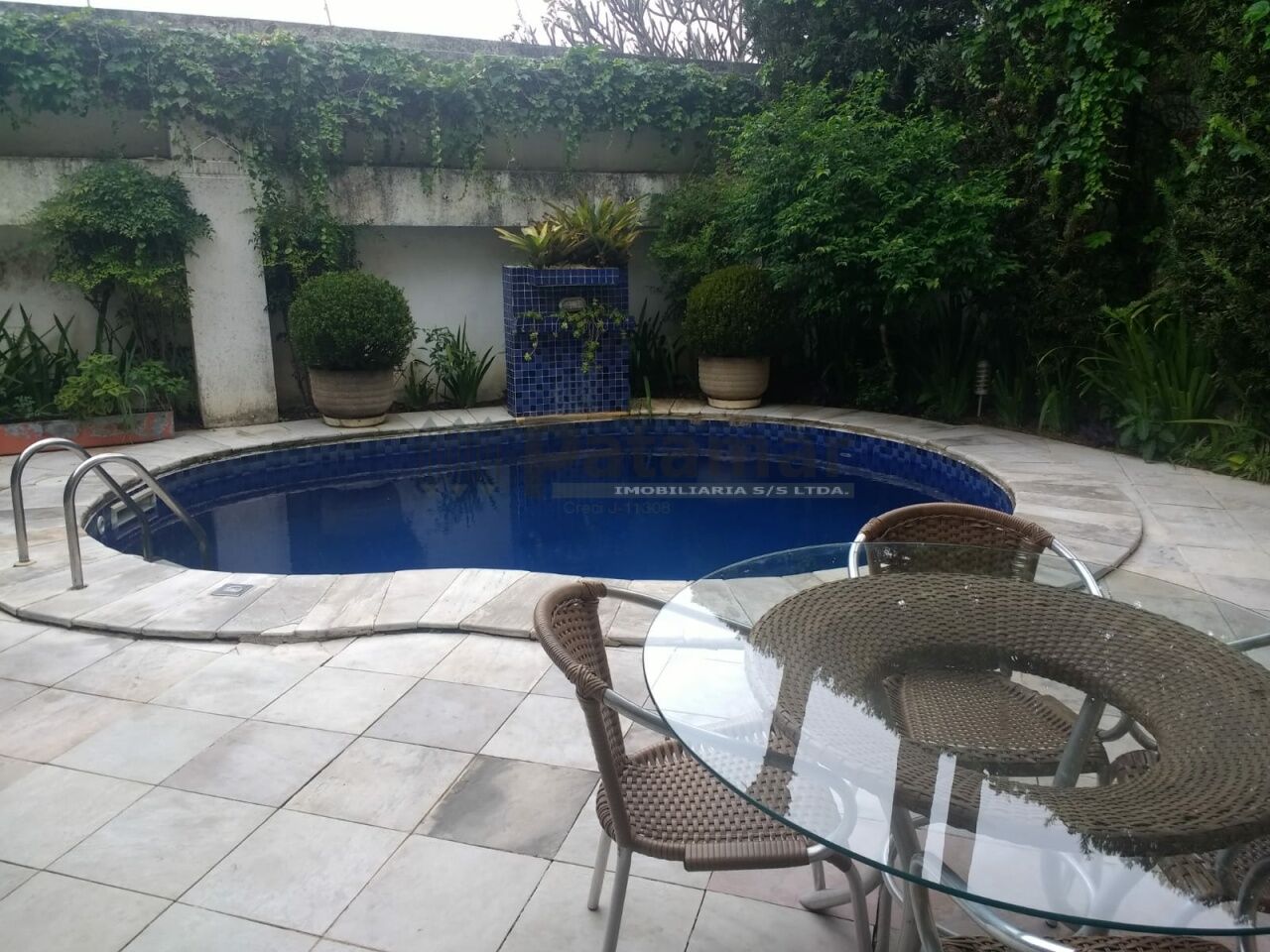 Sobrado para Venda - Jardim Leonor