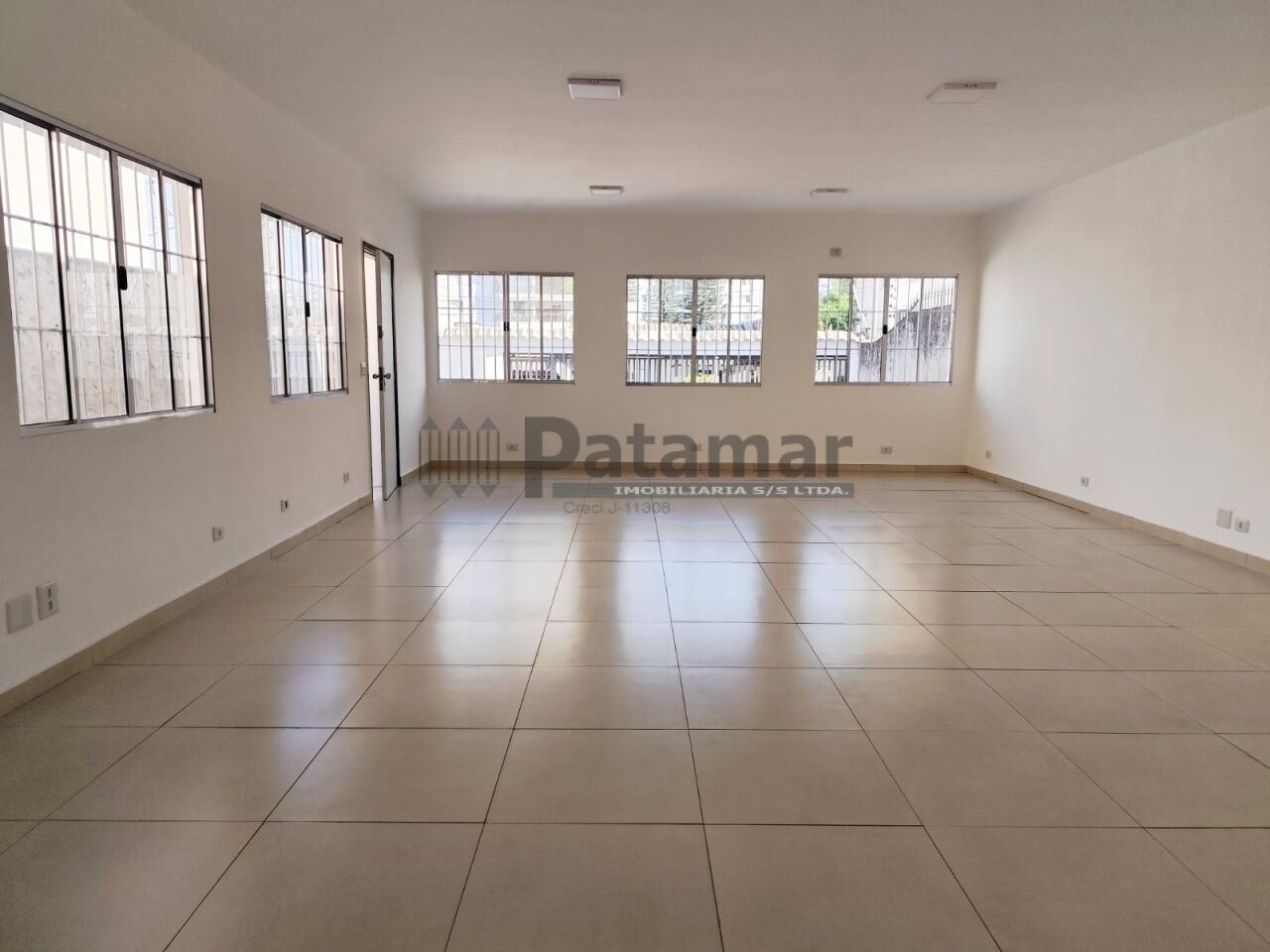 Casa Térrea para Locação - Vila Progredior