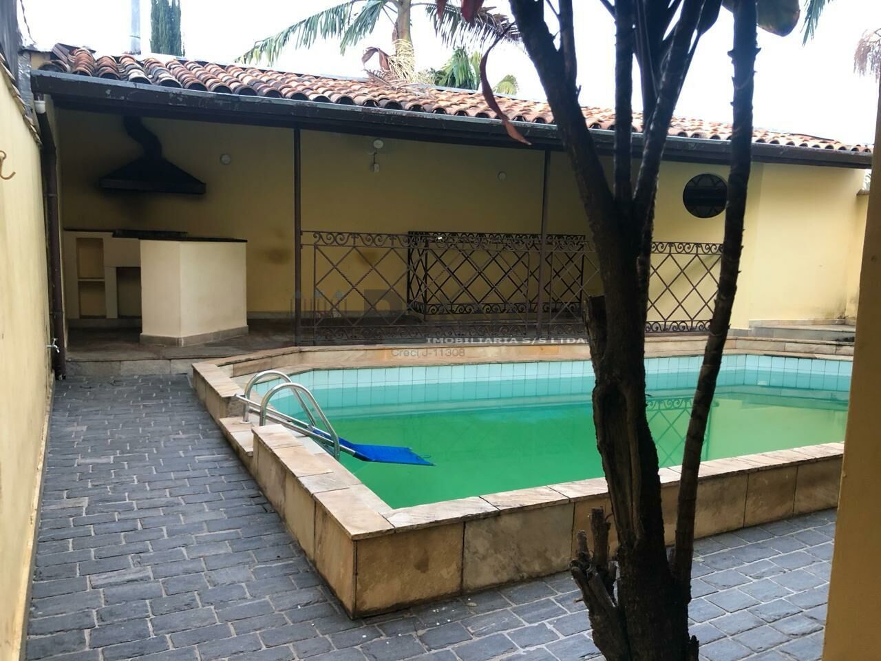 Sobrado para Venda - Jardim Leonor