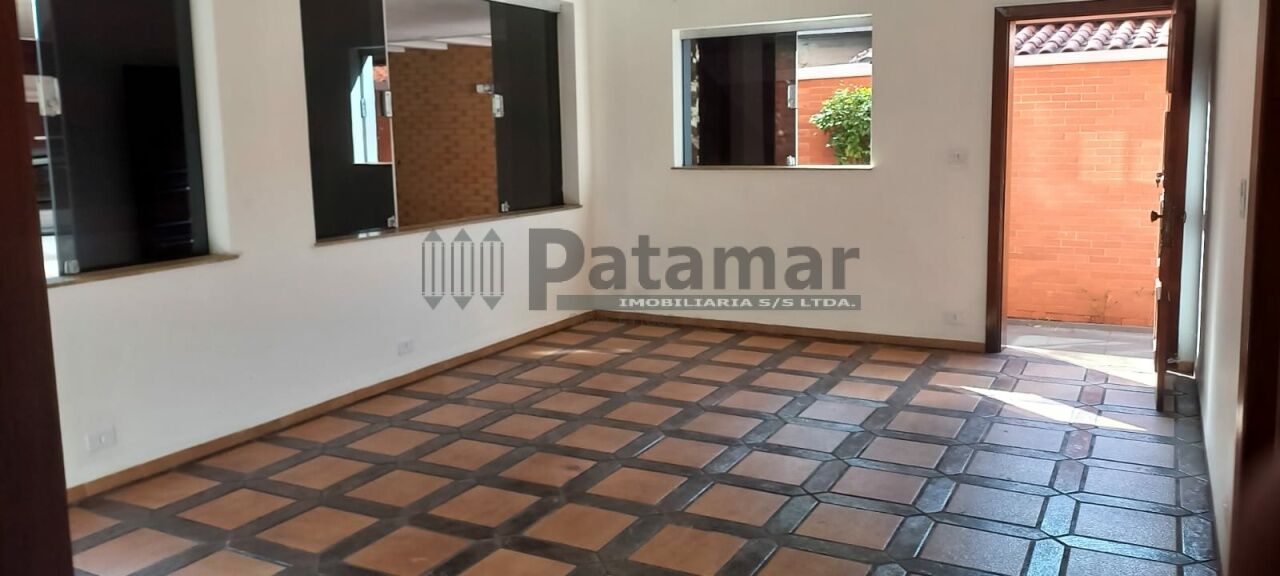 Sobrado para Venda - Instituto de Previdência