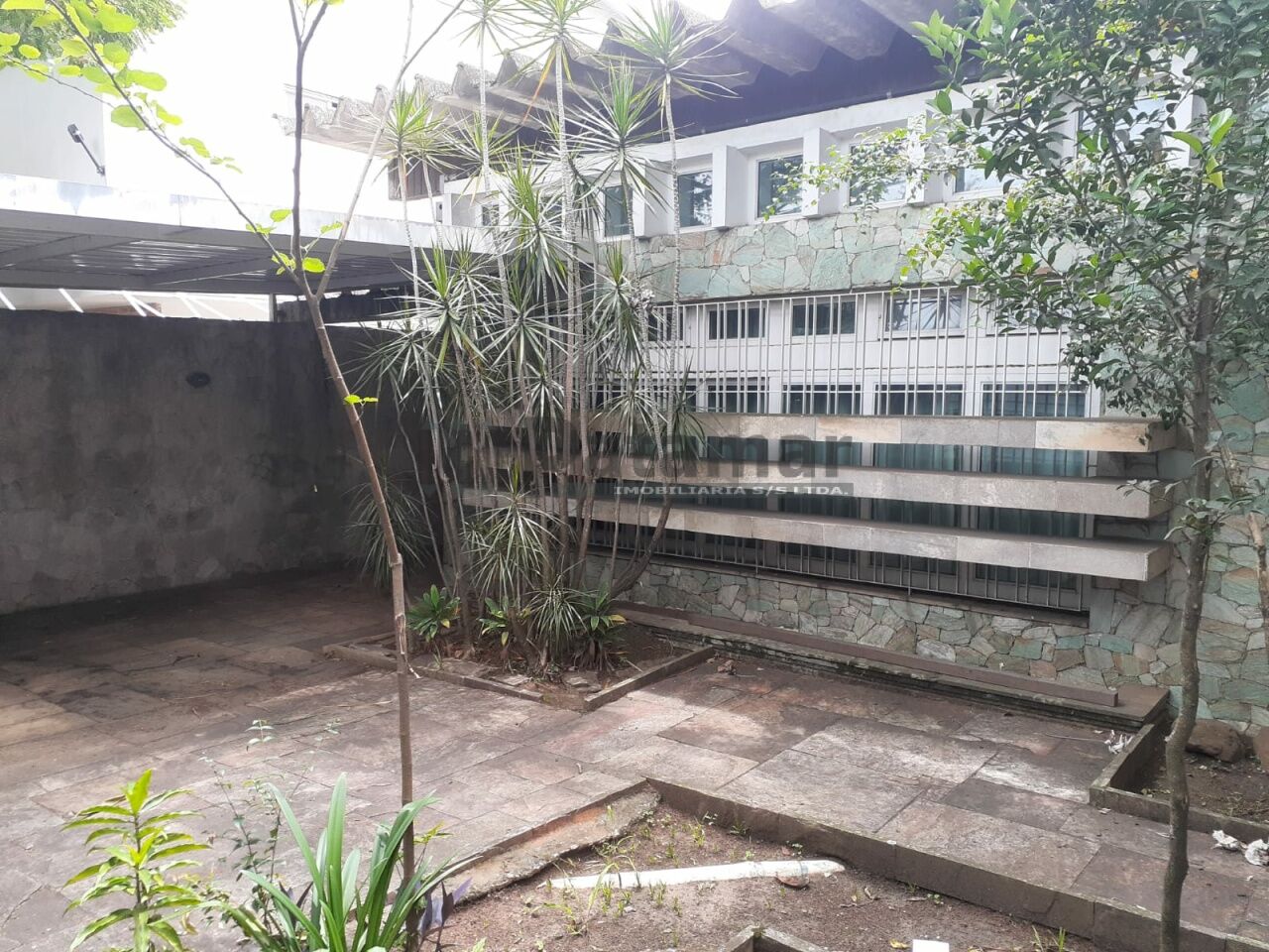 Casa Térrea para Venda - Caxingui