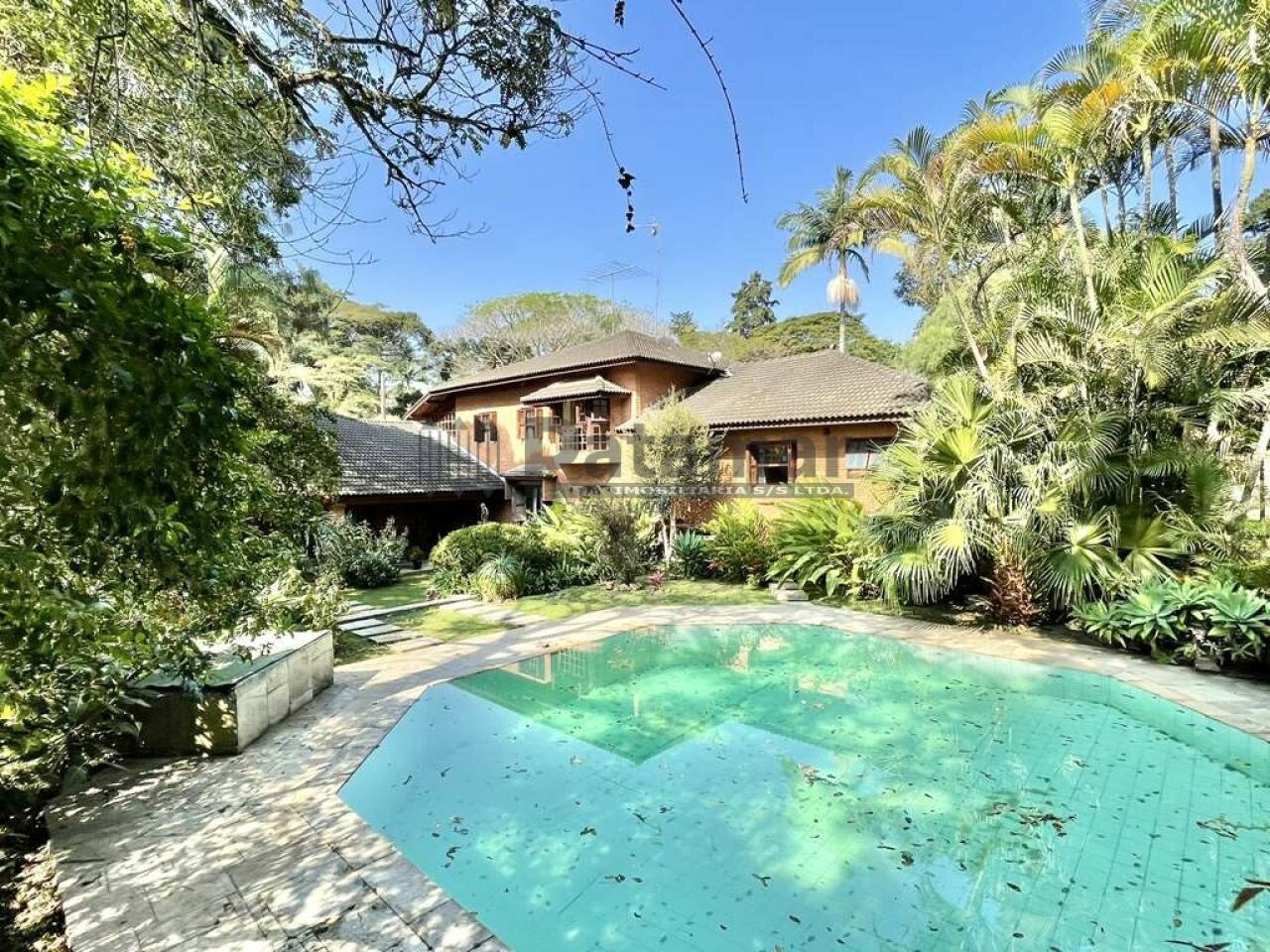 Casa em Condomínio para Venda - Vila Santo Antônio