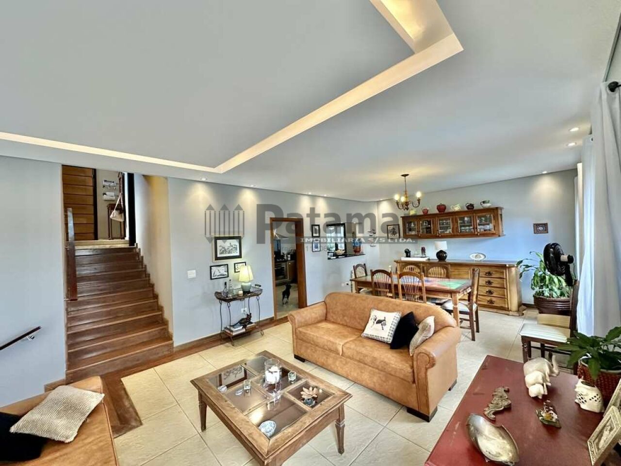 Casa em Condomínio para Venda - Golf Gardens