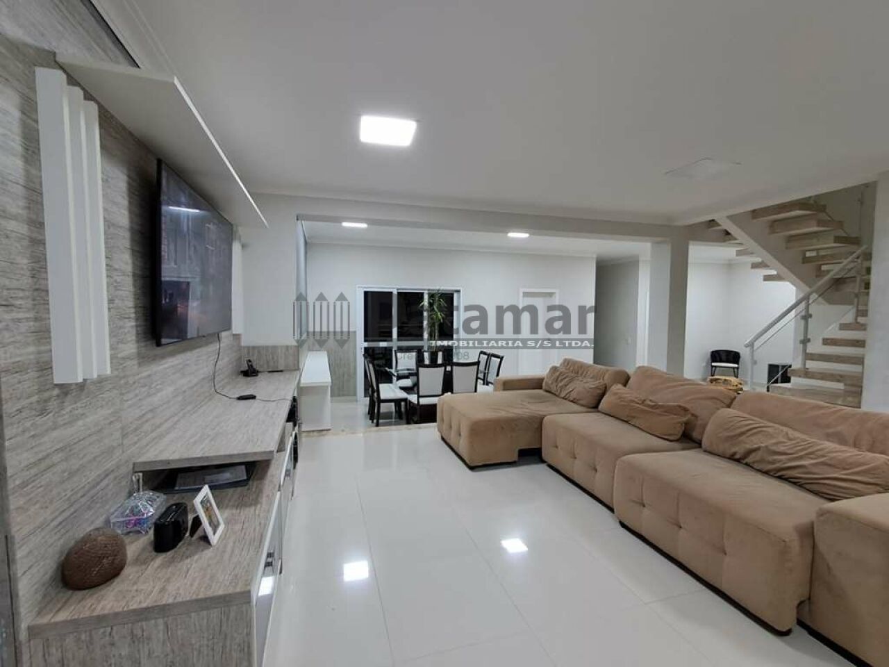 Casa em Condomínio para Venda - Transurb