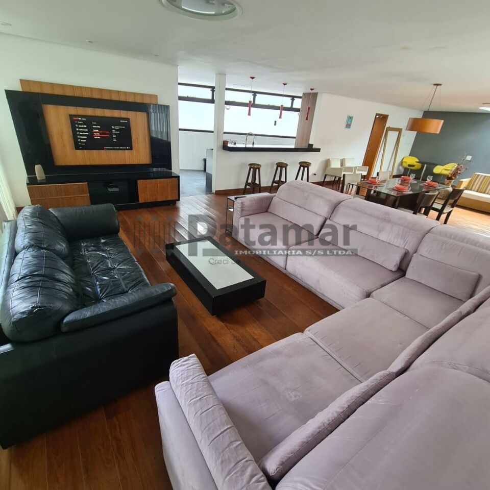Casa Assobradada para Venda - Jardim Peri Peri