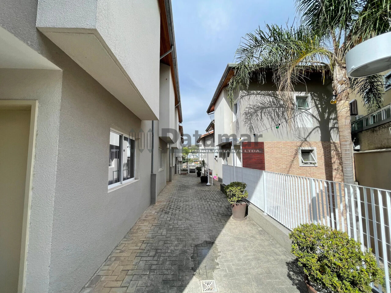 Sobrado em Condomínio para Venda - Vila Gomes