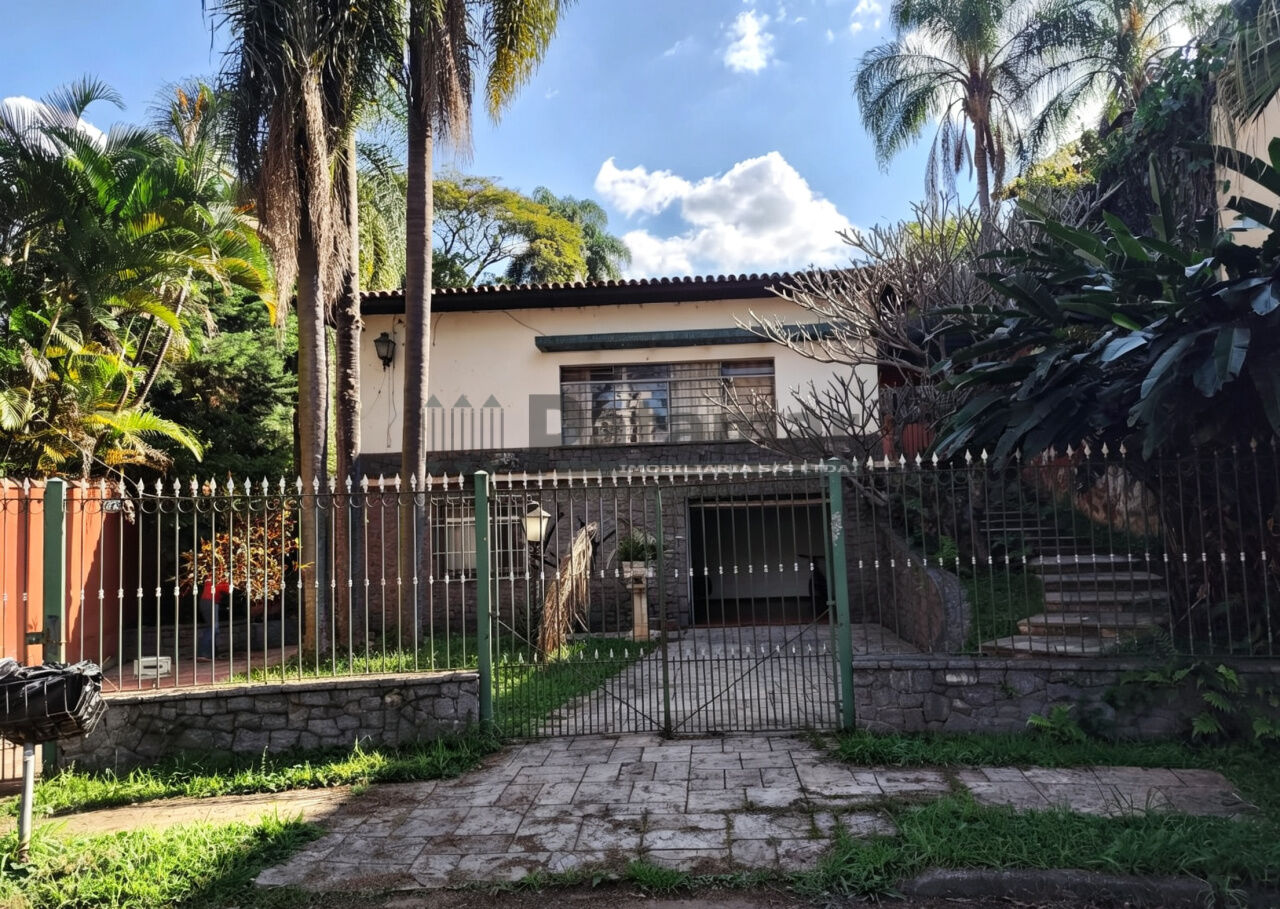 Casa em Condomínio para Venda - Instituto de Previdência