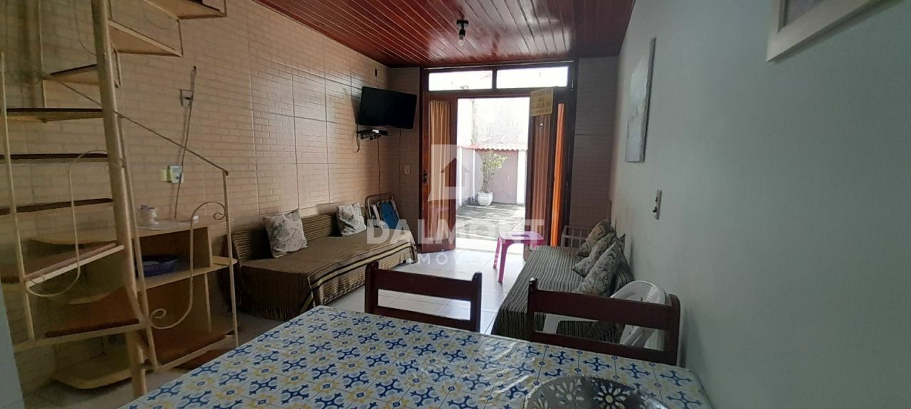 Casa de Condominio para Venda - Peró