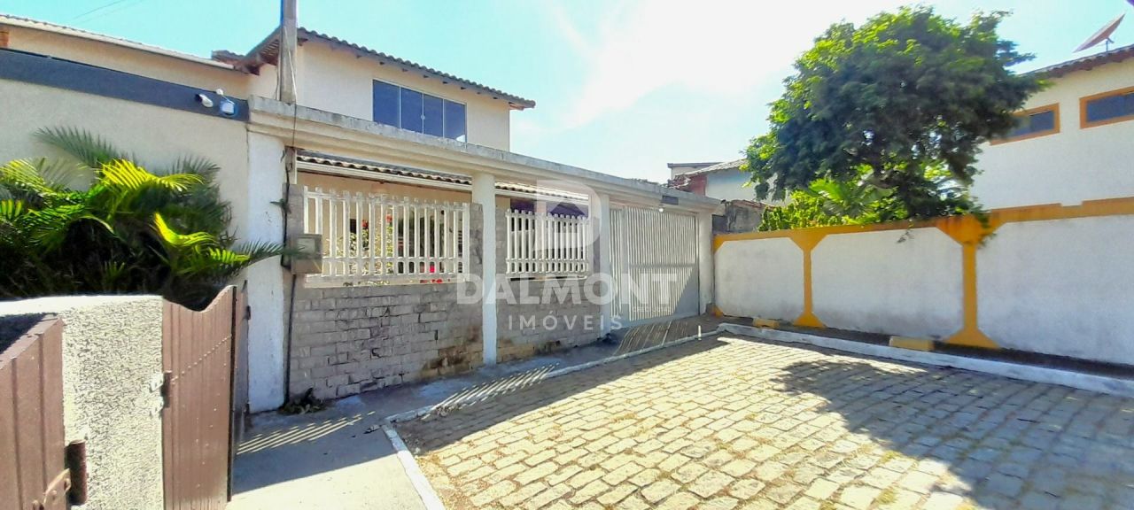 Casa para Venda - Peró